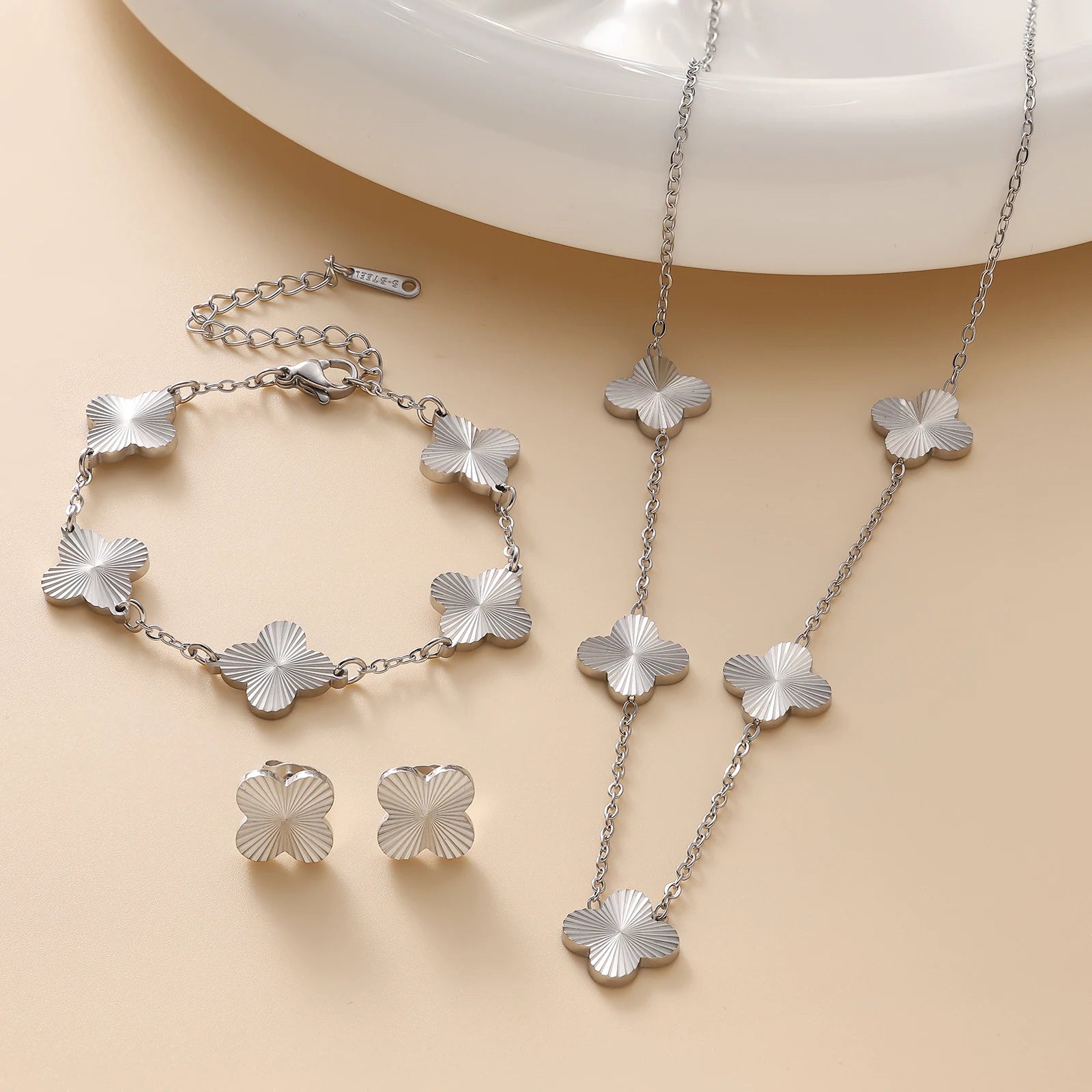 Fashionable stainless steel hand polished clover flower bracelet necklace earring set