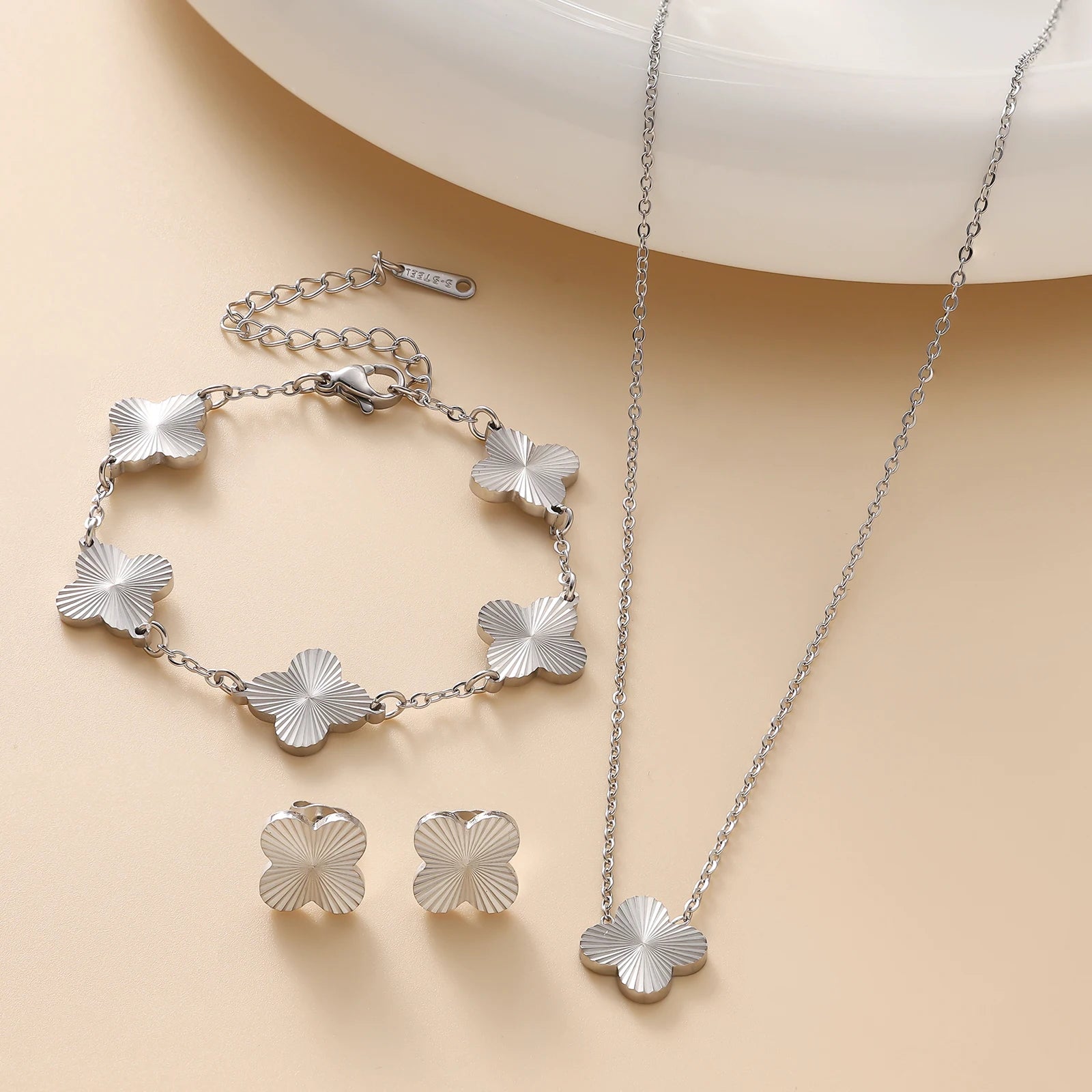 Fashionable stainless steel hand polished clover flower bracelet necklace earring set